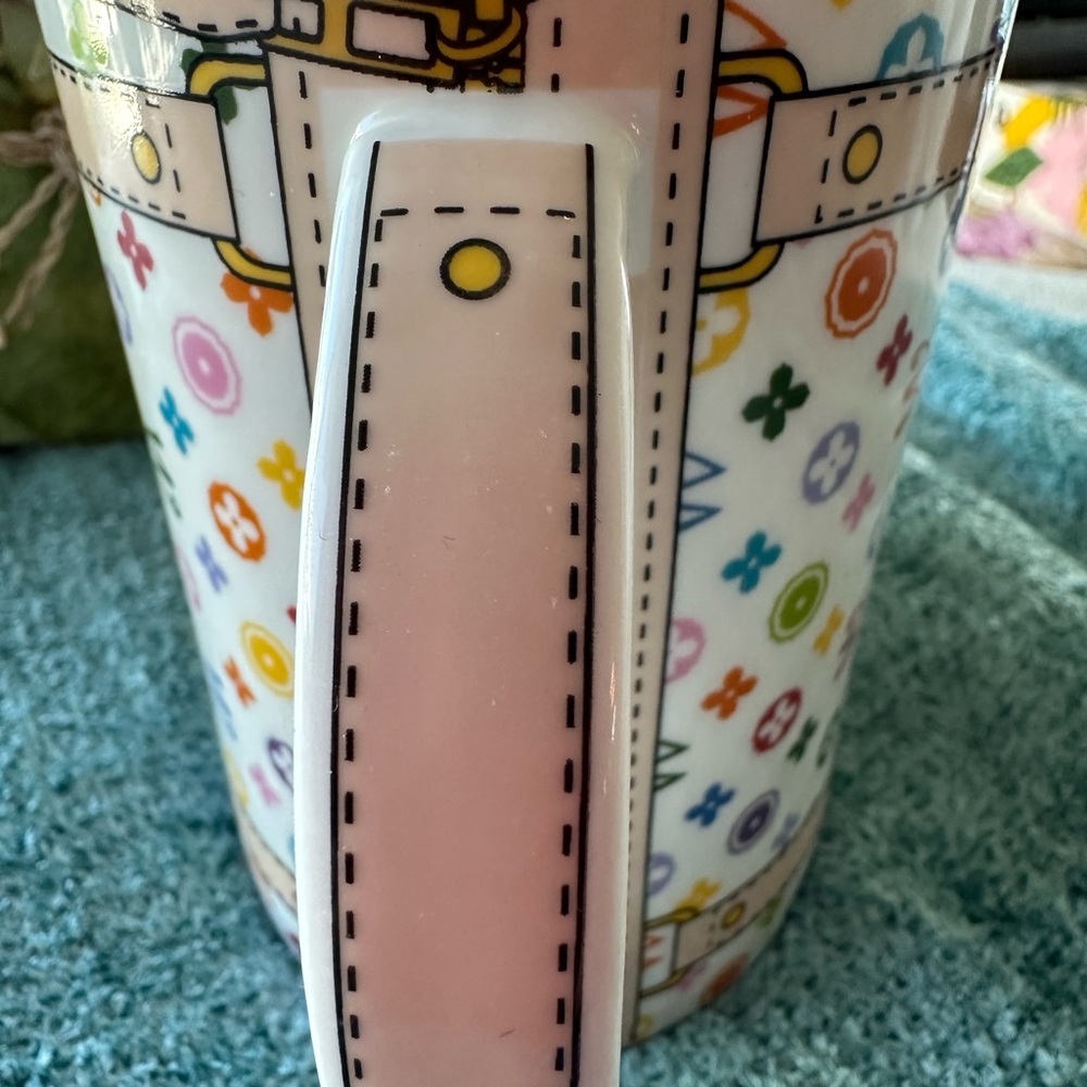 Colorful Patterned Mug - Picture 4 of 4